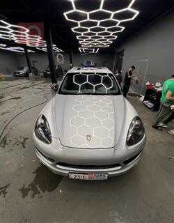 بورش كايين